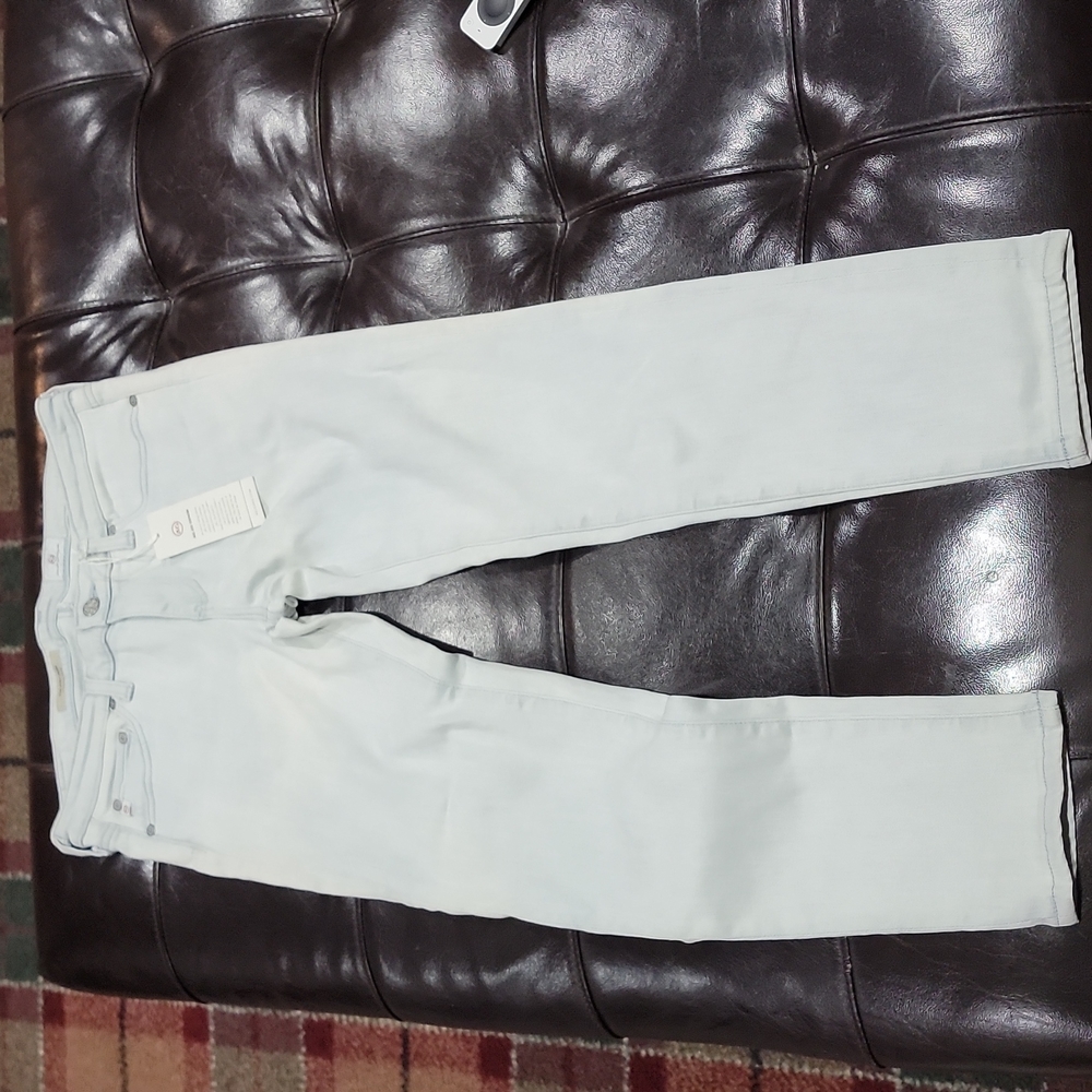 AG THE Stilt Crop jeans. Ag-ed denim.